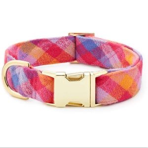 Brand New Dog Collar. Foggy Dog brand. Sunset Flannel design. Size Small.